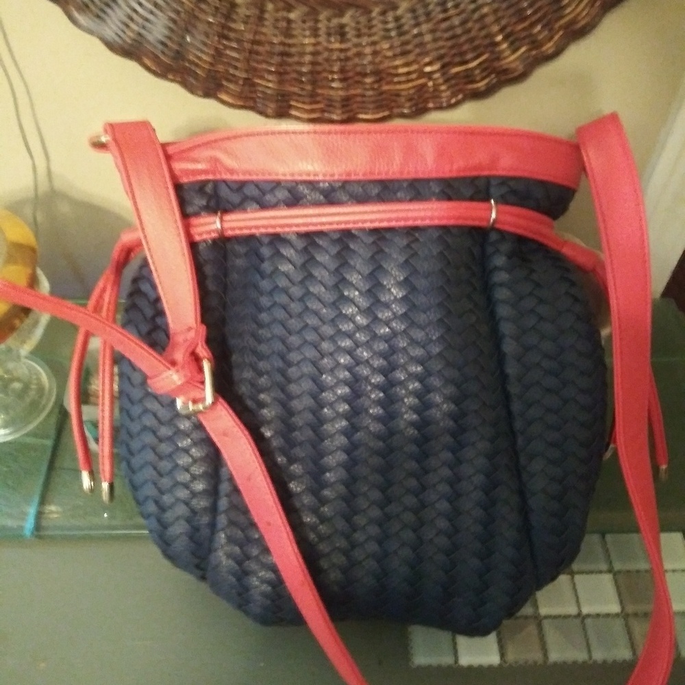Deux Lux shoulder purse